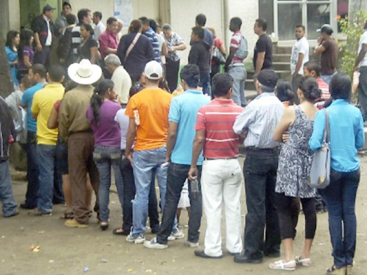 L 10 millones para identidades y partidas