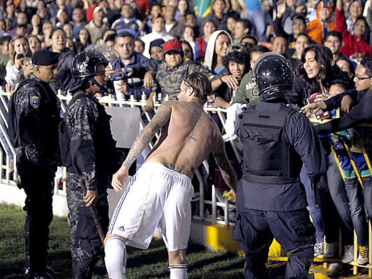 Beckham no irá a Francia