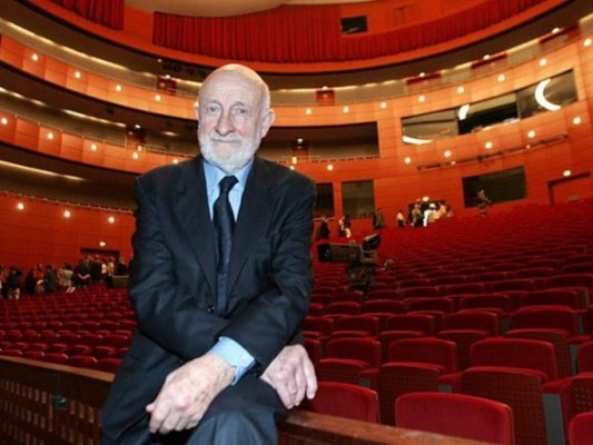 Muere de coronavirus el arquitecto que diseñó el estadio de Barcelona