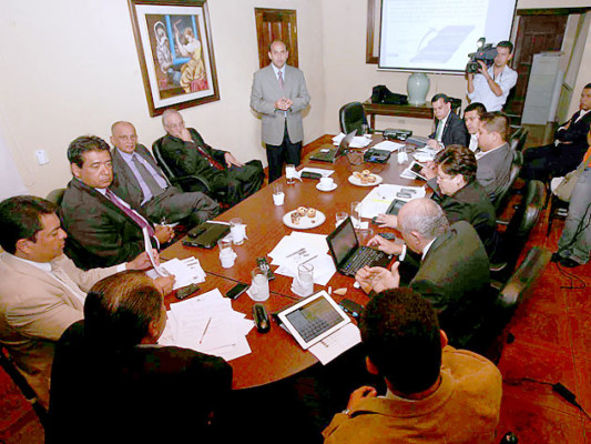 Congreso Nacional revisa situación del Inprema