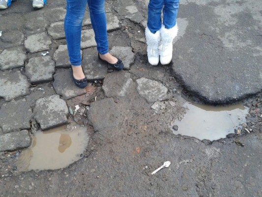 Honduras: Protesta por mal estado de calles