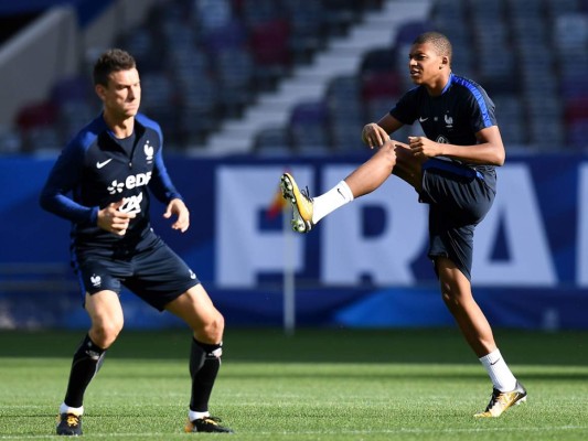 Kylian Mbappé quiere 'hacer historia' en París