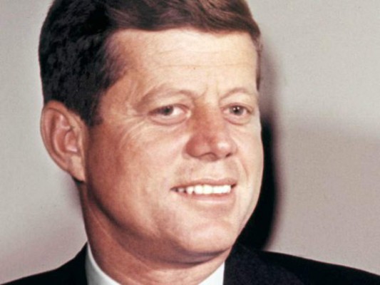 Subastan carta escrita por John F. Kennedy a supuesta amante