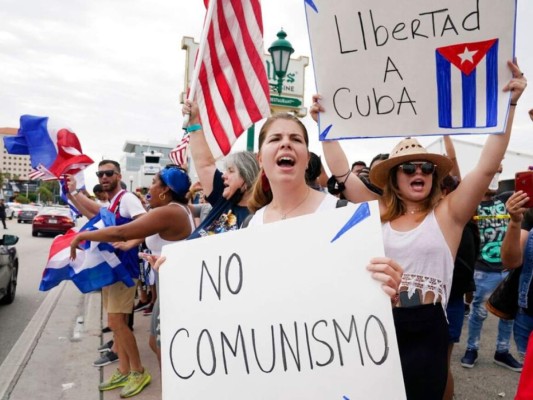 Cubanos en Miami planean viajar en embarcaciones para apoyar protestas