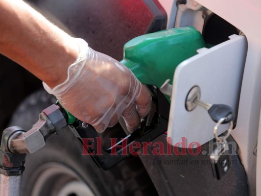 Más de 1.50 lempira subirán los carburantes el lunes