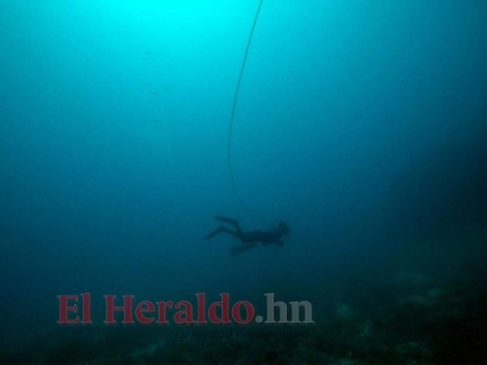 Honduras: Buzos retan la muerte en busca de langostas en La Mosquitia