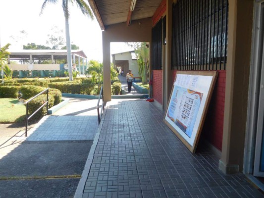 Choluteca: Estudiantes del sur se quedan sin cupos por falta de colegios