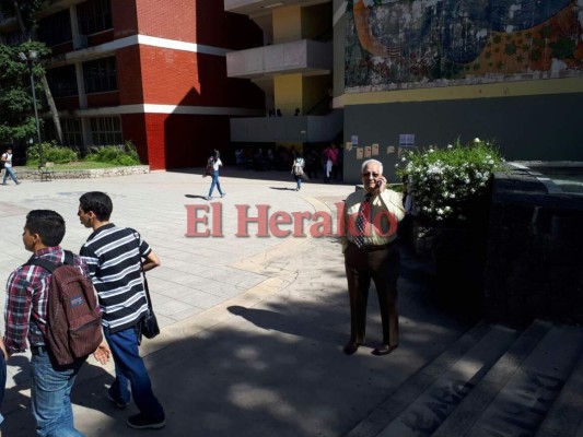 Esto hizo Francisco Herrera en su primer día en funciones como nuevo rector de la UNAH