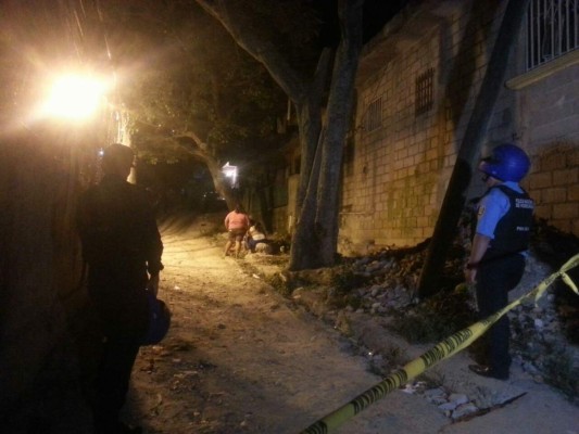 Un menor muerto y otro herido deja fuerte balacera en barrio El Bosque de la capital de Honduras