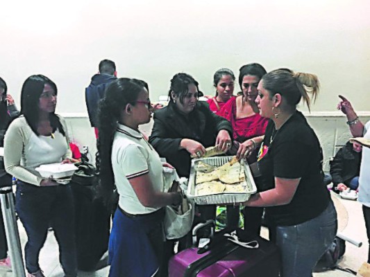 Hondureños en Florida buscan refugio ante llegada de huracán Irma