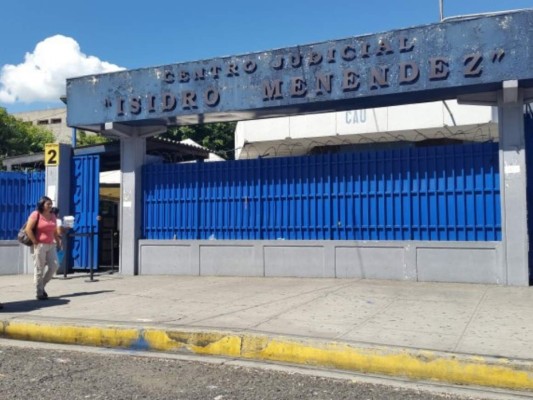 El Salvador ordena capturas por muerte de militares de EEUU