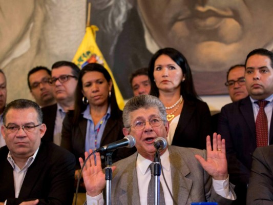 Coalición opositora de Venezuela impulsará referendo revocatorio