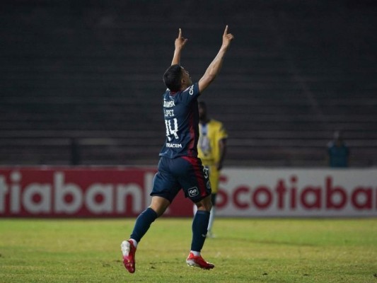 Con doblete de Kevin López, Motagua rescata empate ante Universitario de Panamá&nbsp;&nbsp;