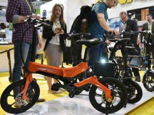 Patinetas eléctricas y coches compartidos, la locomoción del futuro