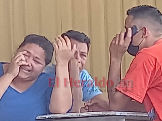Dramáticas imágenes del rescate de tres hombres soterrados en Sabanagrande (FOTOS)