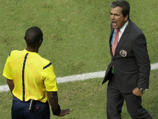 Jorge Luis Pinto y sus épicos enfrentamientos con otros técnicos