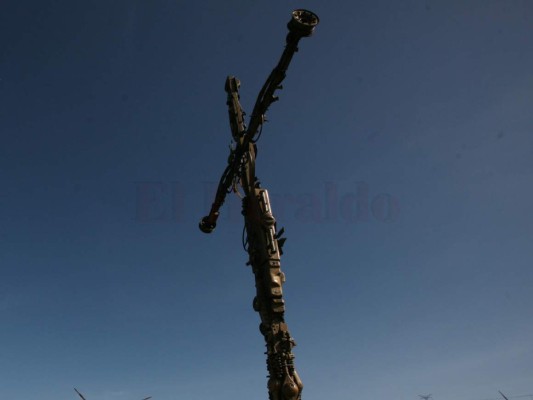 12 municipios de Honduras honran este 3 de mayo a la Santa Cruz