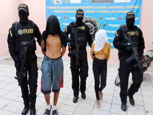 Caen 'El Fresa' y 'La Decidida', menores de edad que supuestamente extorsionaban en nombre de la pandilla 18