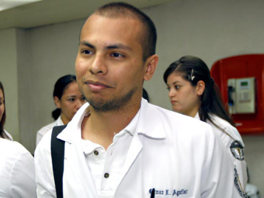 Después de mes y medio en huelga, estudiantes mantienen exigencias