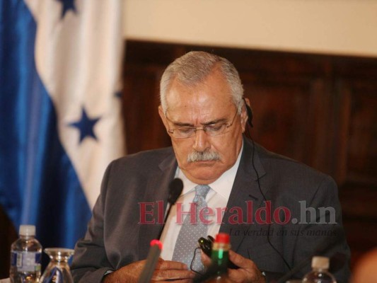 Pleito verbal entre diputados por un supuesto soborno