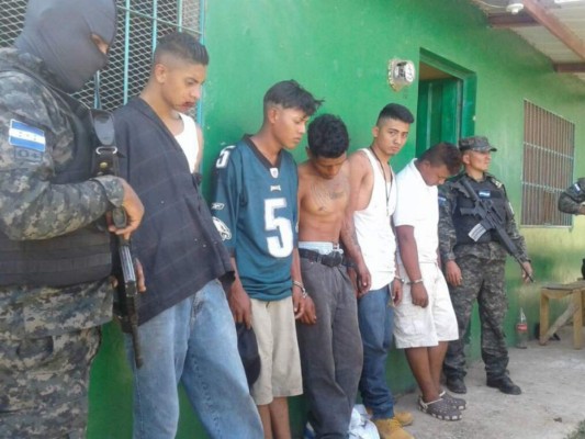 Tras enfrentamiento con policías caen cinco supuestos pandilleros en la Nueva Capital