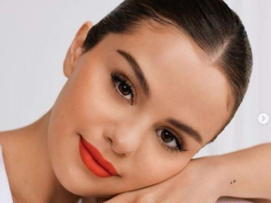 Selena Gómez habla de sus inseguridades provocadas por el lupus