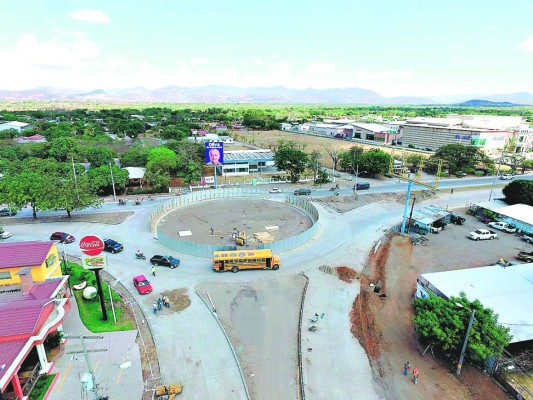 Honduras: Rotondas aportan movilidad en las carreteras de Choluteca
