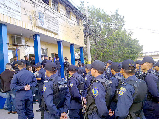 Traspaso de mando en posta de La Granja