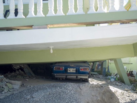 Imágenes tras fuerte sismo y réplicas que provocó pánico en Puerto Rico