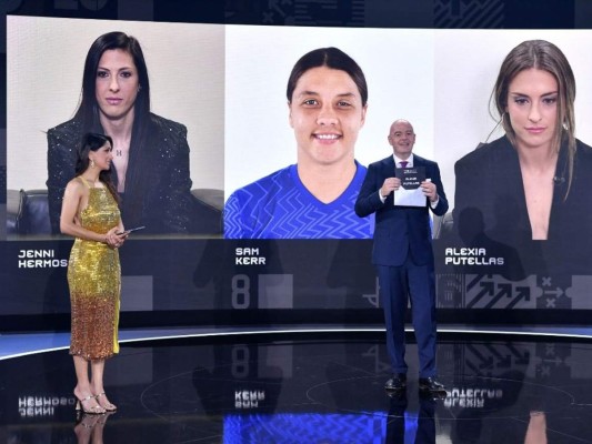 Alexia Putellas hace doblete y gana también premio The Best a mejor futbolista de 2021&nbsp;&nbsp;