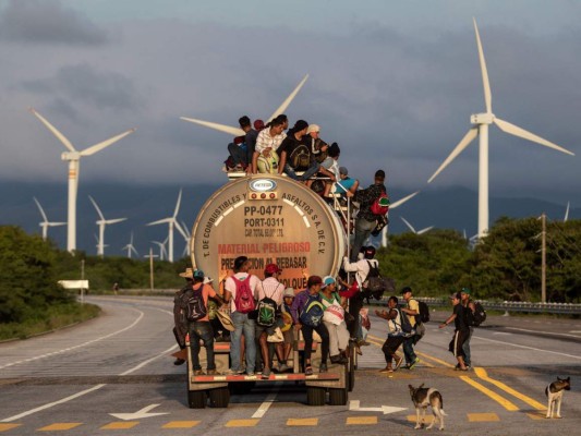 Miles de centroamericanos buscan a diario ingresar de manera ilegal a Estados Unidos. Foto: AFP