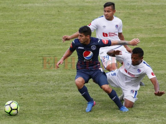 Vandalismo y terror en el clásico entre Real España y Marathón