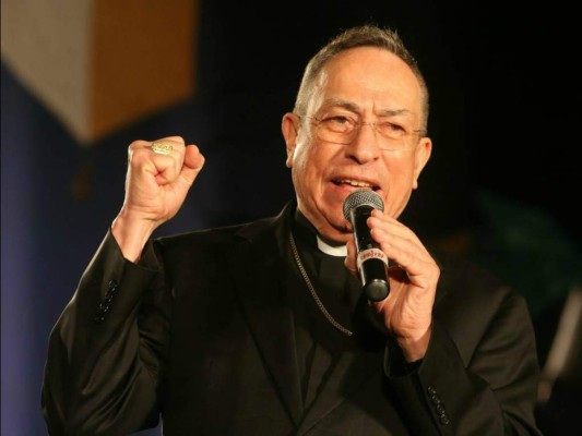 Cardenal Óscar Andrés Rodríguez llama a evitar insultos en campañas políticas