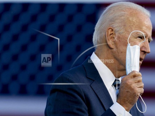 FOTOS: Árabe, sorteos y un pastel arruinado: las locuras de una inusual campaña electoral en EEUU