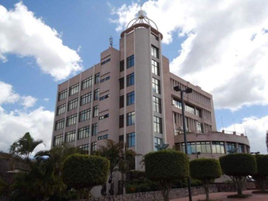 Barahona y Flores Lanza Malversaron casi $500 mil