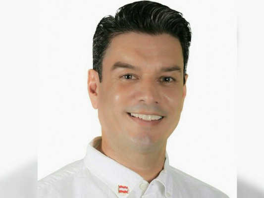 Denuncian desaparición del candidato a diputado Víctor Manuel Pineda