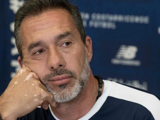 Por aburrimiento, Gustavo Matosas renuncia a la selección de Costa Rica