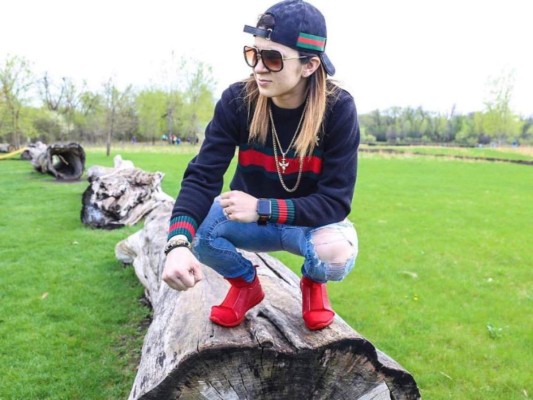 FOTOS: Así es Ariana Cruz, la novia de la ex del futbolista John Paul Suazo  