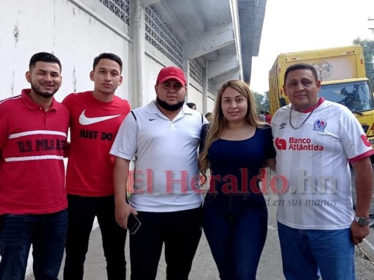 Familia de Jamir Maldonado cruzó todo el país para verlo levantar una copa con Olimpia