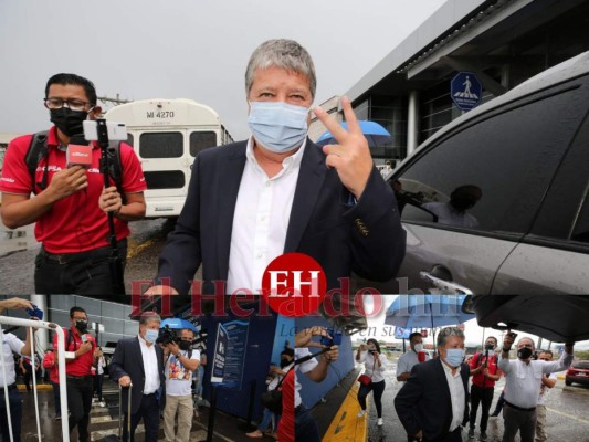 Así fue la llegada del colombiano Hernán 'Bolillo' Gómez a Honduras