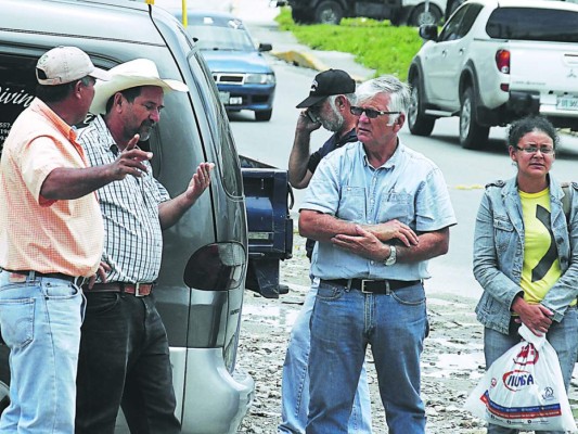 En su casa acribillan a pareja de sexagenarios