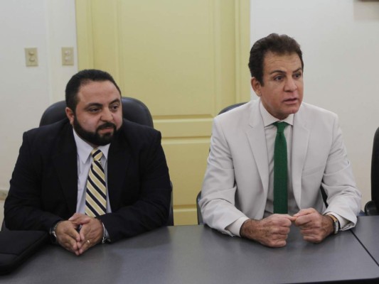 L 8 millones sacó Nasralla del banco, según Redondo