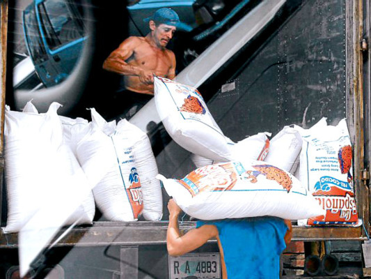 Denuncian al gobierno de Honduras ante Embajada de EE UU por 'arrozazo”