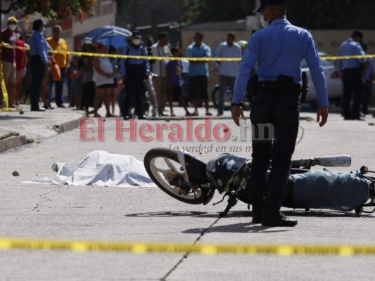 Matan a motociclista en calle principal de la colonia La Travesía