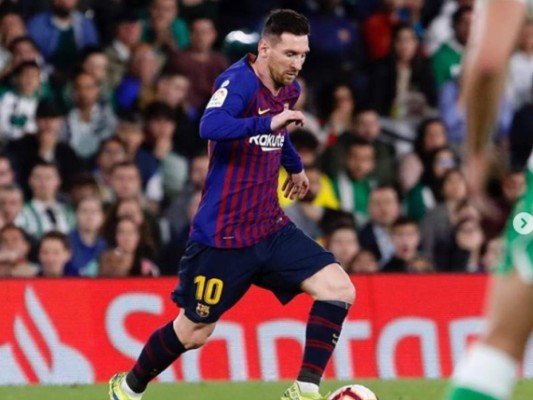 El teléfono de 24 kilates de oro que le regalaron a Lionel Messi
