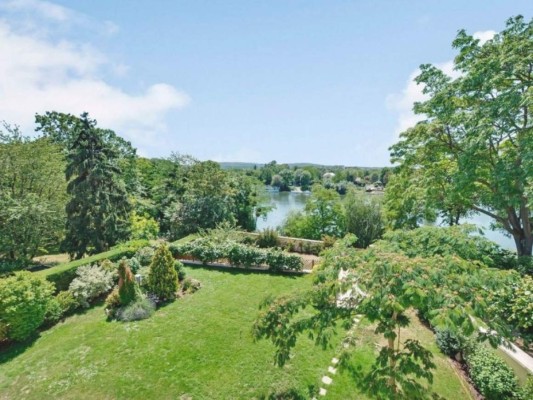 Las impresionantes mansiones que el PSG le está buscando a Messi para vivir en París