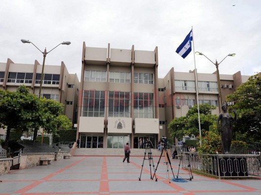 Abogado de Atala tras condena a diputada Borjas: 'Campaña fue basada en hechos falsos”