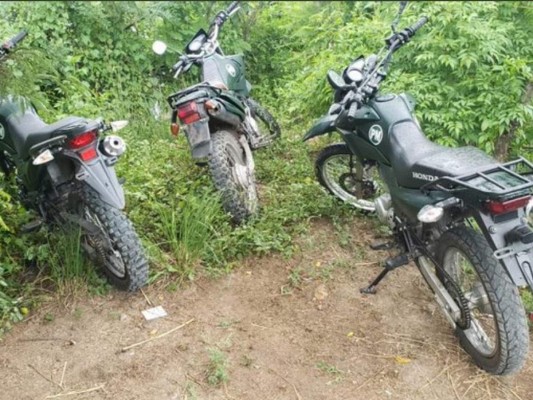 FOTOS: Con armas de grueso calibre e indumentaria militar caen presuntos autores de masacre