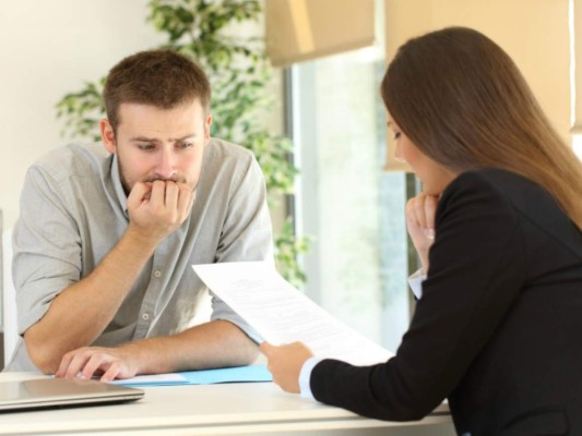 Consecuencias de la timidez en el trabajo