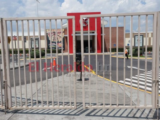 Centros comerciales abrirán sus tiendas en la Fase 2 de reapertura inteligente